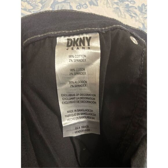 DKNY Men's Bedford Slim Fit Jeans for Men - Slim Fit Mens Stretch Denim Jeans 31 - Picture 8 of 8